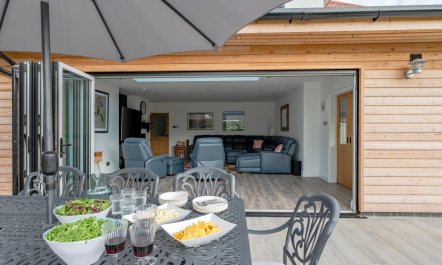 5 Bed in Walberswick 2
