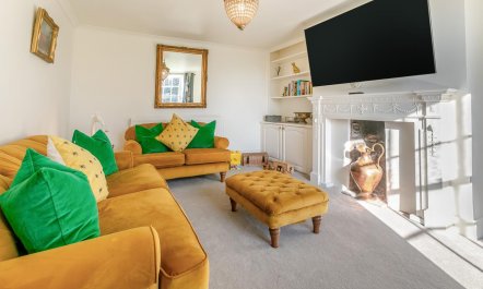 4 Bed in Marhamchurch 2