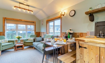 2 Bed in Eccles-on-Sea 8