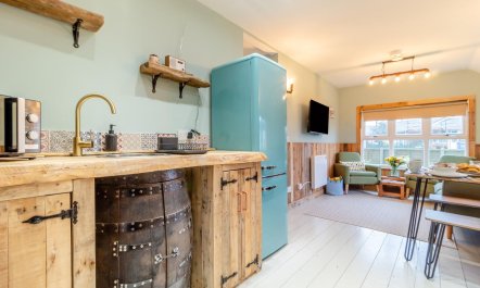 2 Bed in Eccles-on-Sea 5