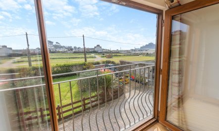 3 Bed in Marazion 6