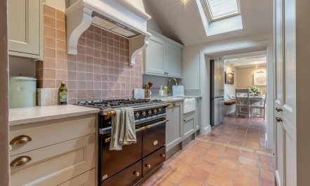 6 Bed in Walsingham 5