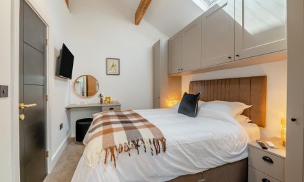 1 Bed in Todmorden 8