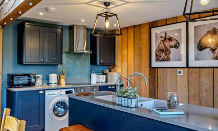 1 Bed in Downton-on-the-Rock 7