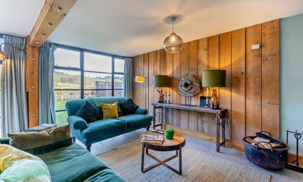 1 Bed in Downton-on-the-Rock 4