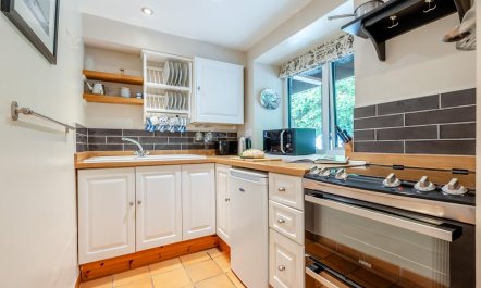 1 Bed in Little Petherick 7