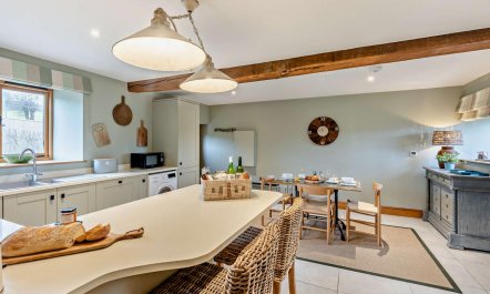 1 Bed in Downton-on-the-Rock 9