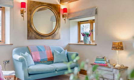 1 Bed in Downton-on-the-Rock 5