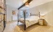 6 Bed in Lower Chapel 9