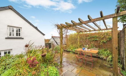 2 Bed in Higher Clovelly 9