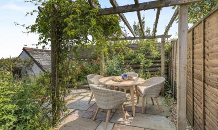 2 Bed in Higher Clovelly 2