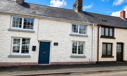 2 Bed in Trecastle 1