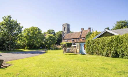 2 Bed in Horsham St. Faith 4