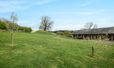 2 Bed in Downton-on-the-Rock