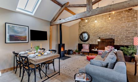 2 Bed in Downton-on-the-Rock 1