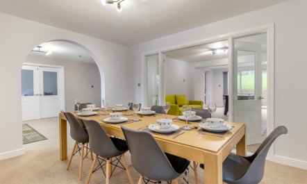 4 Bed in Caistor 1