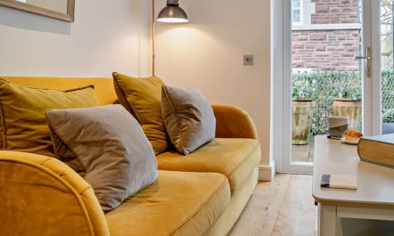 1 Bed in Abergavenny 2