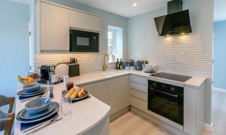 1 Bed in Carlyon Bay 7