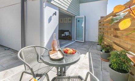 1 Bed in Carlyon Bay 1