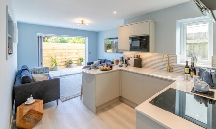 1 Bed in Carlyon Bay 2