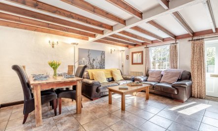 2 Bed in Old Bolingbroke 2