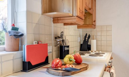 2 Bed in Old Bolingbroke 7