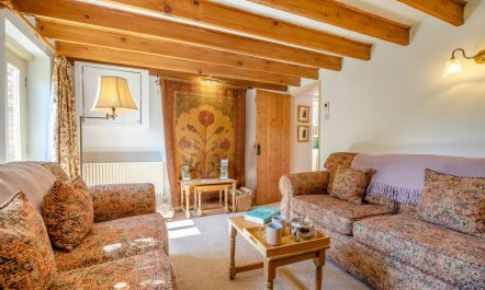 2 Bed in Old Bolingbroke 2