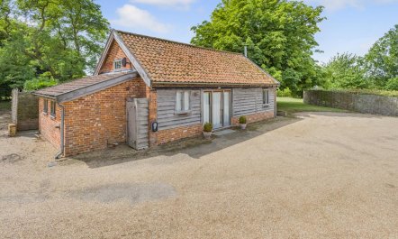 2 Bed in Bramfield 5