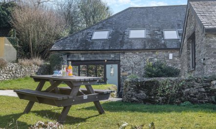 4 Bed in East Allington 1