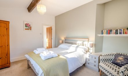 1 Bed in East Allington 8