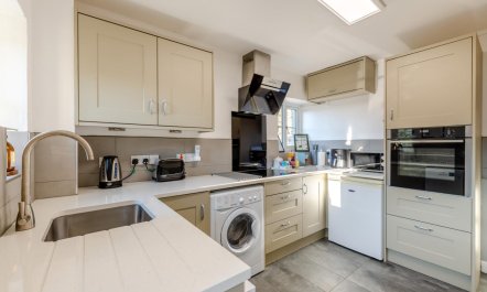 1 Bed in East Allington 4