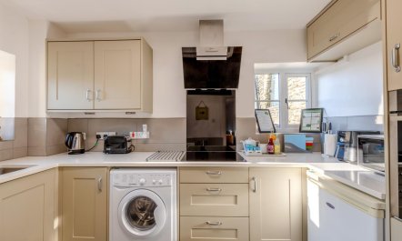 1 Bed in East Allington 5