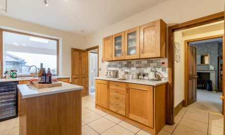 4 Bed in Alsop-en-le-Dale 5