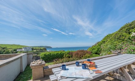 4 Bed in Little Haven