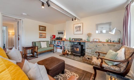 4 Bed in Little Haven 8