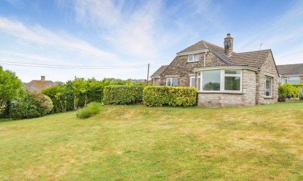 3 Bed in Worth Matravers