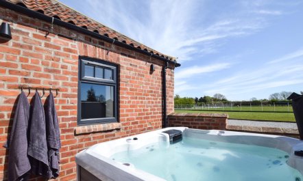 3 Bed in Beeford 1
