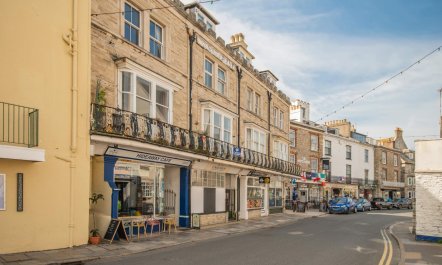 2 Bed in Swanage 1