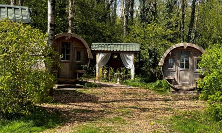 2 Bed in Whitecastle 1