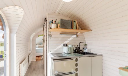 1 Bed in Widegates 4