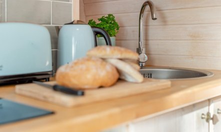 1 Bed in Widegates 8