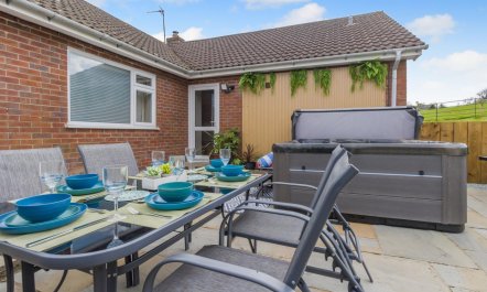 3 Bed in Selattyn 2