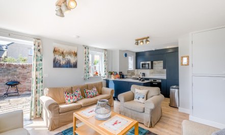 3 Bed in Havant 8