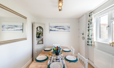 3 Bed in Havant 7
