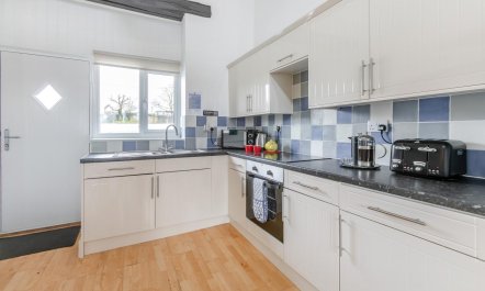 3 Bed in Marhamchurch 9