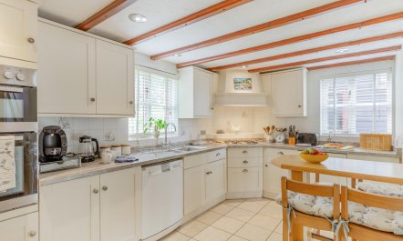 2 Bed in Looe 8