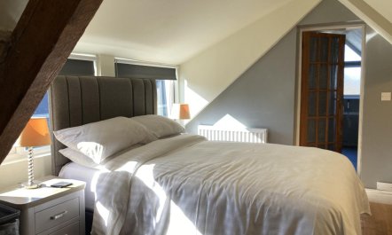 1 Bed in Llandwrog 1