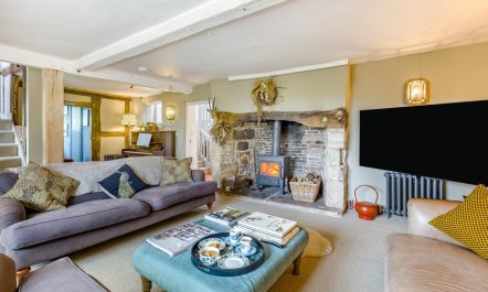 5 Bed in Nash 4