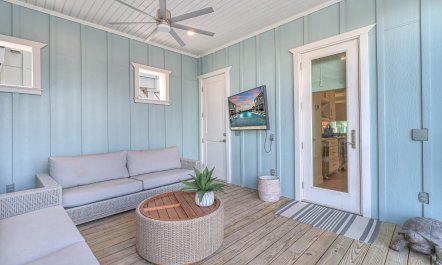 Barefoot by the Gulf 4