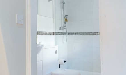 Aqua Trio 8